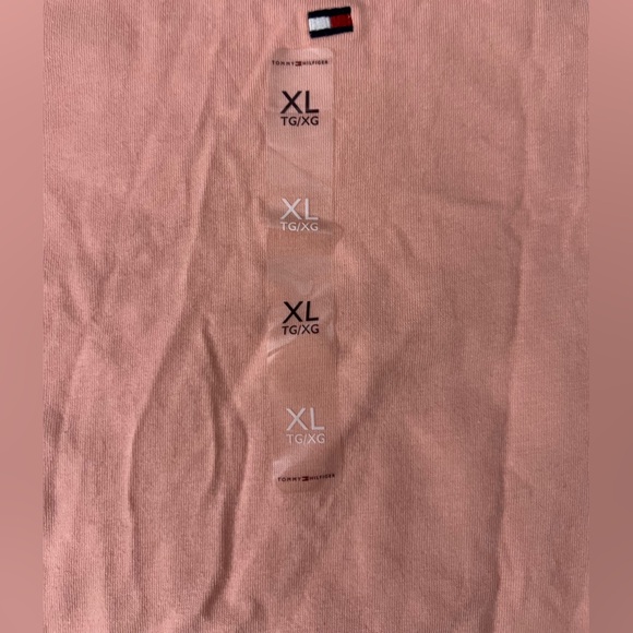 Men’s XL Tommy Hilfiger Short Sleeve Tee NWT - Picture 6 of 6